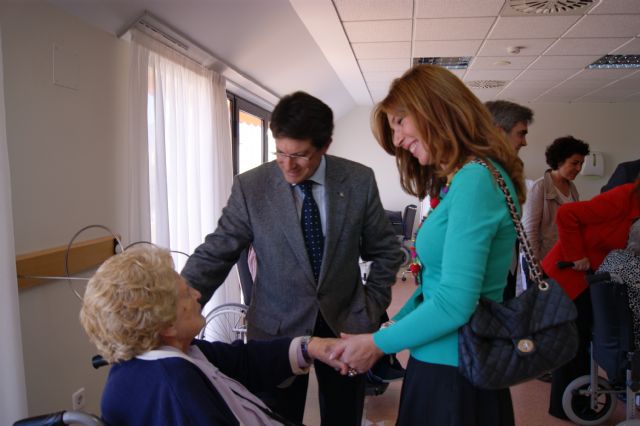 La ONU pone como ejemplo la respuesta para atender a las personas mayores tras los terremotos de Lorca - 1, Foto 1