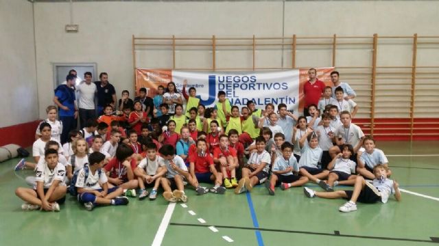 Alumnos de los colegios San Cristóbal, Alfonso X, José Robles y Ciudad del Sol participan en el Torneo de Fútbol Sala Escolar - 1, Foto 1