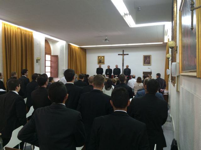 El Obispo de Guadix preside la Misa de apertura del curso académico del CETEP - 2, Foto 2