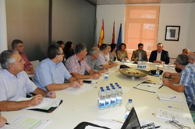 El SEF mejora la coordinación de las políticas regionales de empleo en los distintos municipios de la Región - 1, Foto 1