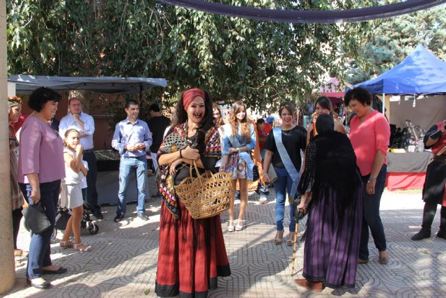 Inaugurado el Mercado Medieval y la Feria de Artesanía Local de Puerto Lumbreras 2014 - 1, Foto 1