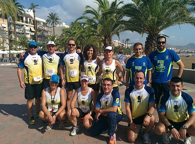 Atletas del Club Atletismo Totana participaron en la 4º Media maratón y 10 km Bahía de Mazarrón