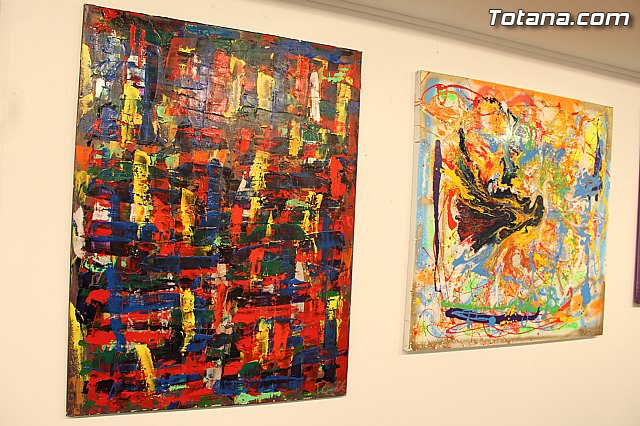 La sala municipal Gregorio Cebrin acoge la muestra colectiva de pintores murcianos 
