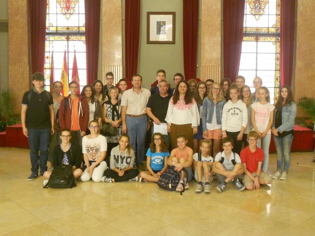María Dolores Sánchez da la bienvenida a estudiantes y profesores del IES Infante Don Juan Manuel y el colegio Saint-Jean Douai (Francia) - 2, Foto 2