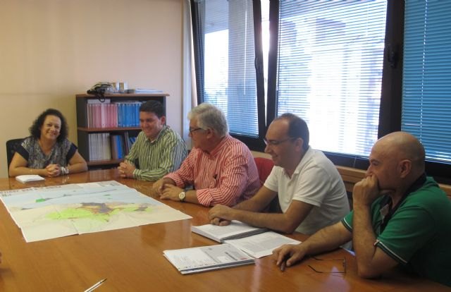 La Consejería de Fomento y el Ayuntamiento de San Javier colaboran para avanzar en el desarrollo urbanístico municipal - 1, Foto 1