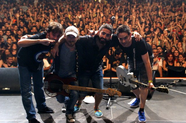 Discordia actu con gran xito en Valencia junto a Ska-p - 9