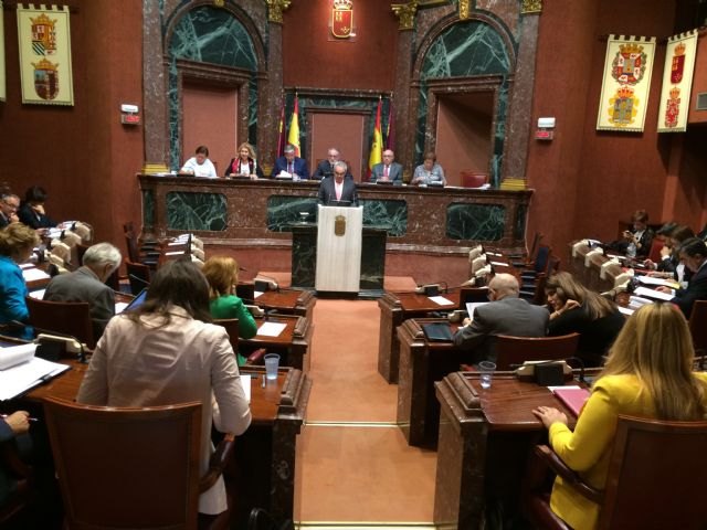 El consejero de Economía y Hacienda destaca la autorización de 12 millones de euros para impulsar la reconstrucción de Lorca - 2, Foto 2