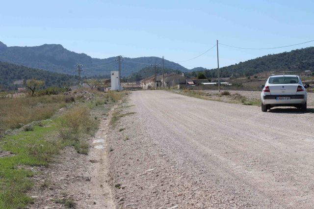 La Comunidad destina más  de 157.000 euros para el asfaltado de caminos rurales del término municipal de Jumilla - 2, Foto 2