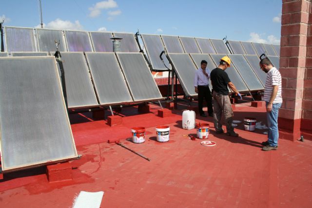 Comienzan las obras de eliminación de goteras en la cubierta del Pabellón de Deportes 'Loli de Gea' - 3, Foto 3