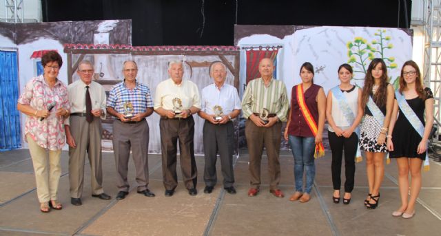 Especial Día de los Mayores en la caseta municipal con motivo de las Fiestas Patronales 2014 - 2, Foto 2