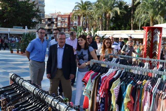 Arranca la VI Feria Outlet del Comercio y los Servicios de Águilas con descuentos del 70% - 1, Foto 1