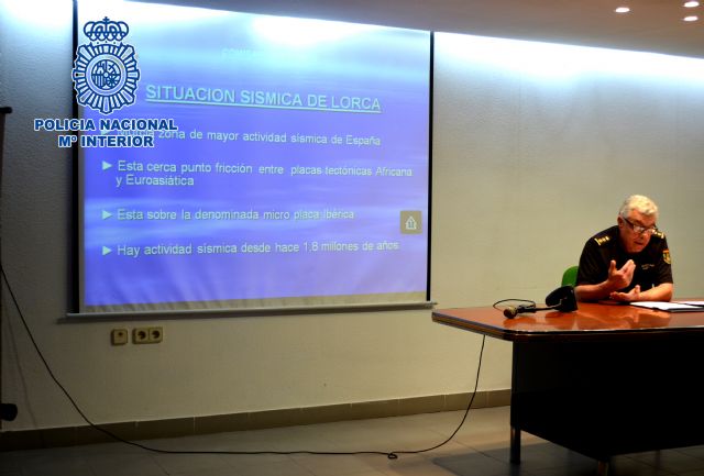 La Policía Nacional celebra unas Jornadas sobre Intervenciones en Grandes Catástrofes - 2, Foto 2