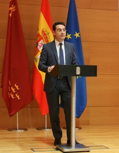 Convenio para la gestión del teléfono gratuito de información a consumidores y usuarios - 2, Foto 2