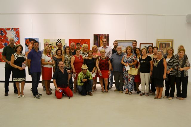 El VII Salón de Otoño abre sus puertas para ensalzar el trabajo de los pintores aguileños - 1, Foto 1