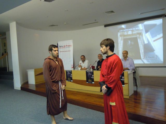 Paco Rabadán Aroca presenta su novela Los caprichos de Dios - 2, Foto 2