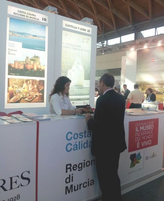 Turismo muestra la oferta ´multiproducto´ regional a los principales operadores de viaje italianos en la feria del sector de Rímini - 2, Foto 2