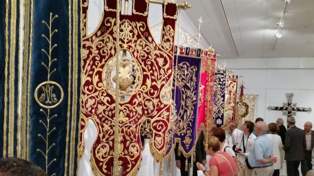 La belleza del bordado cofrade en la exposición Guiones de Pasión; El arte del bordado - 3, Foto 3