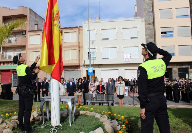 Puerto Lumbreras se suma al acto homenaje de la bandera de España con motivo del Día de la Hispanidad - 1, Foto 1