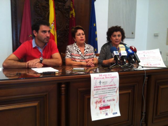 La Junta Local de la Asociación Española Contra el Cáncer y el Ayuntamiento de Lorca organizan una Marcha Popular benéfica por el Día Mundial contra el cáncer de mama - 1, Foto 1