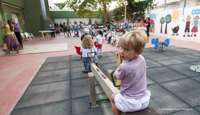 Los chavales de APANDA festejaron el Día Internacional de las Personas Sordas - 2, Foto 2
