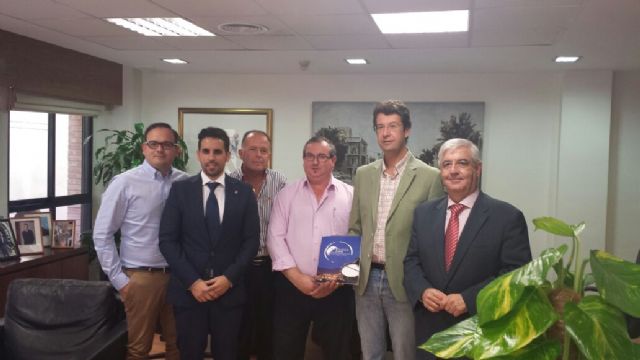 El alcalde se reúne con el consejero de Turismo para poner en común las  XXX Jornadas Nacionales del Tambor y el Bombo Jumilla 2015 - 1, Foto 1