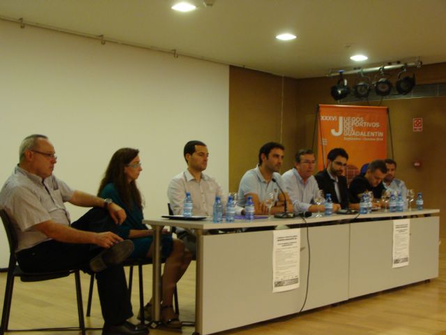 Medio centenar de personas reflexionan sobre deporte y educación a través de las II Jornadas de Formación de los Juegos Deportivos del Guadalentín - 1, Foto 1