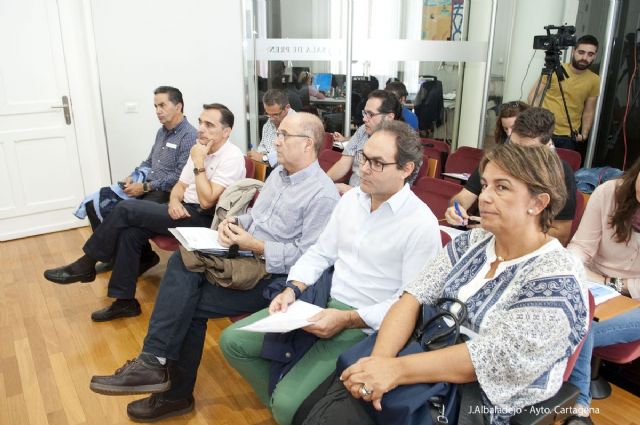 El proyecto DELI apuesta por la integración del inmigrante en Cartagena - 1, Foto 1