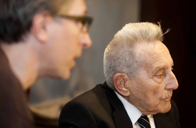 El profesor Juan Carrión recoge el premio Mayor del Año de la Región de Murcia - 1, Foto 1