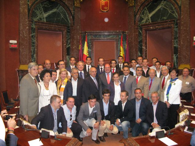 Jesús Cano: Con la Mesa de la Tauromaquia afianzamos la cultura taurina en la Región - 1, Foto 1