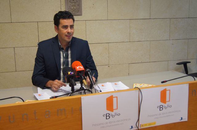 La Biblioteca Municipal de Totana se suma al uso de la nueva plataforma eBiblio Murcia para el préstamo de libros electrónicos, Foto 2