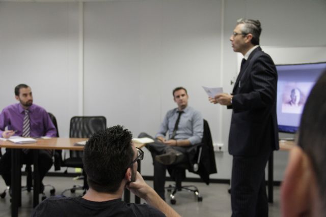 El Instituto Tecnológico de Murcia (ITM) forma equipos para participar en la mayor competición de estrategia empresarial - 1, Foto 1