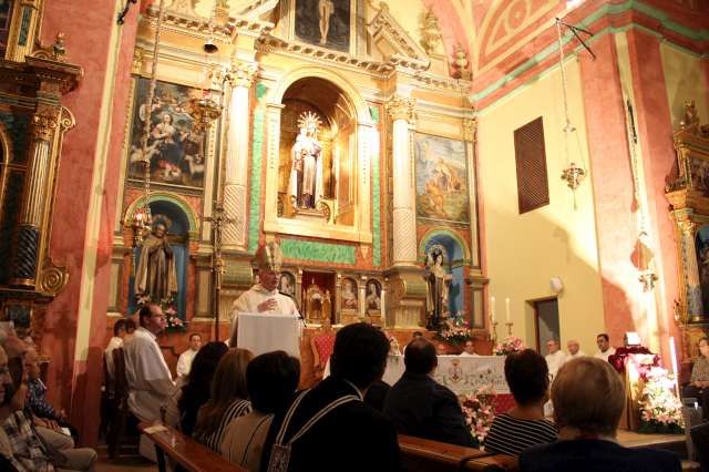 “Deseo que viváis el amor como esencia de la mano de Santa Teresa”, el Sr. Obispo en la apertura del Año Jubilar Teresiano - 1, Foto 1