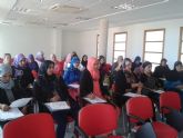 Servicios Sociales imparte el taller “Aprende español” para mujeres inmigrantes