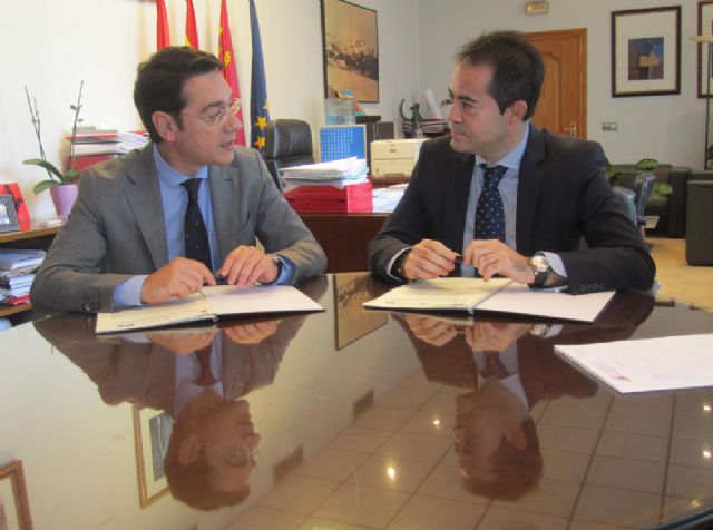 El Ayuntamiento de Lorquí firma dos convenios con el SEF para fomentar y fortalecer el empleo en el municipio - 1, Foto 1