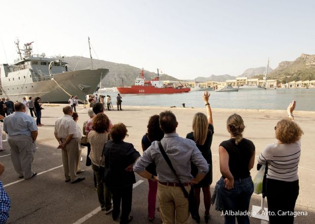 El Hespérides zarpa a la Antártida en su campaña de investigación oceanográfica - 1, Foto 1