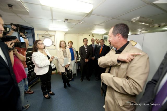 El Hespérides zarpa a la Antártida en su campaña de investigación oceanográfica - 2, Foto 2