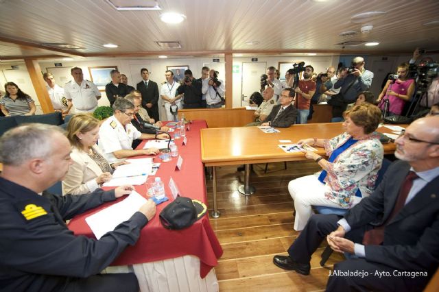 El Hespérides zarpa a la Antártida en su campaña de investigación oceanográfica - 4, Foto 4