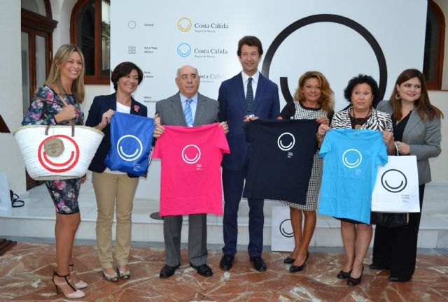 Juan Carlos Ruiz presenta el nuevo logo ´Costa Cálida, Región de Murcia´, que cautivará con una sonrisa a turistas de todo el mundo - 1, Foto 1