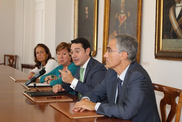 Cartagena se adhiere al Plan Regional de Lucha contra la Economía Irregular - 1, Foto 1