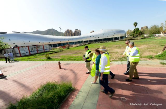 Comienza la adecuación del entorno y las acometidas de suministros al Palacio de Deportes - 1, Foto 1