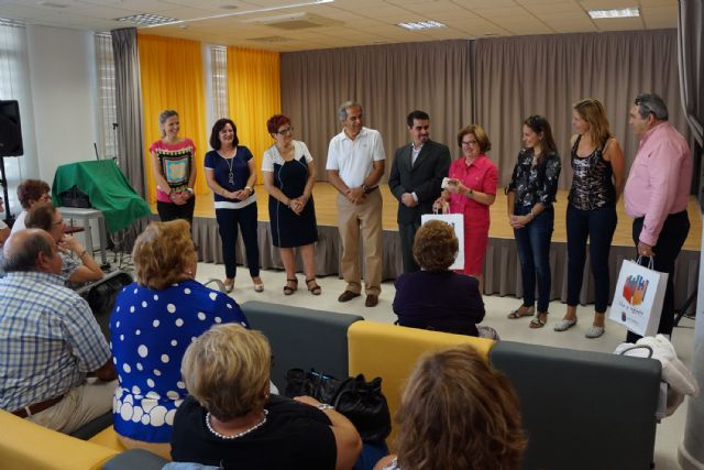 Los mayores torreños pasan un día de convivencia con sus hermanos de San Javier - 3, Foto 3