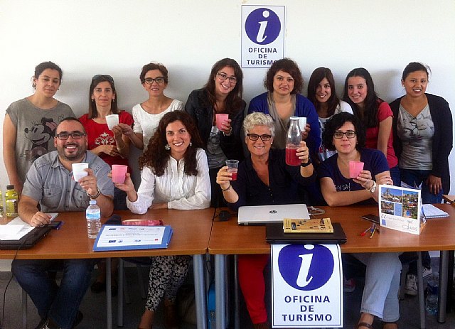 Los alumnos del curso de PROMOCION TURISTICA LOCAL ya ha empezado a funcionar como grupo de trabajo turístico bajo el nombre “Descubre Totana”, Foto 2