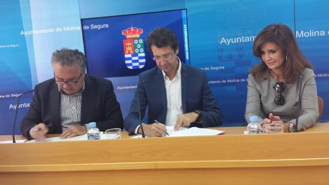 La Consejería de Empresa pone en marcha el ´Info móvil´ para acercar todos los servicios del Info a los emprendedores de 13 municipios - 2, Foto 2