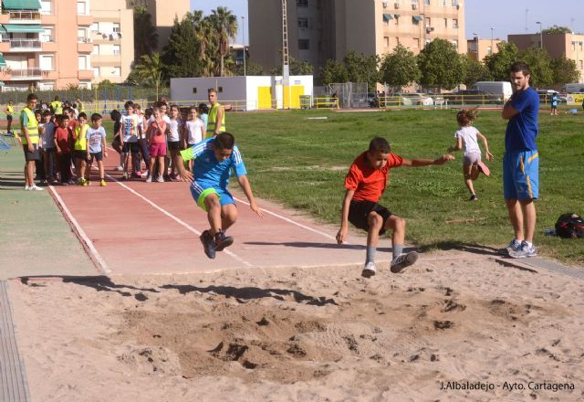El primer MACROADE de Atletismo acerca el deporte a 300 escolares - 5, Foto 5