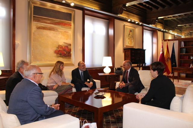 El presidente de la Comunidad recibe al presidente de Assido - 1, Foto 1