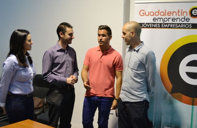 Emprendedores de Águilas participan en una jornada formativa sobre Crowdfunding - 1, Foto 1