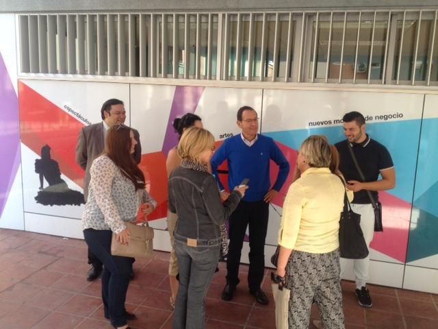 El Alcalde visita en Espinardo las obras del nuevo pabellón polivalente y la Plaza de la Constitución del Espíritu Santo - 5, Foto 5