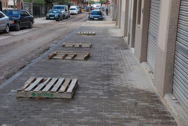 El PSOE propone una batería de medidas para sacar del caos a los vecinos y comerciantes afectados por la mala planificación en las obras de La Viña - 2, Foto 2