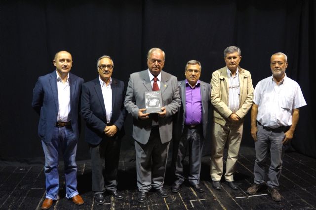 El cronista oficial de Ceutí revisa la historia de la industria conservera local - 3, Foto 3