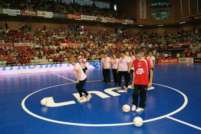 Homenaje a Mucho x Vivir por el Día Internacional del Cáncer de Mama - 2, Foto 2